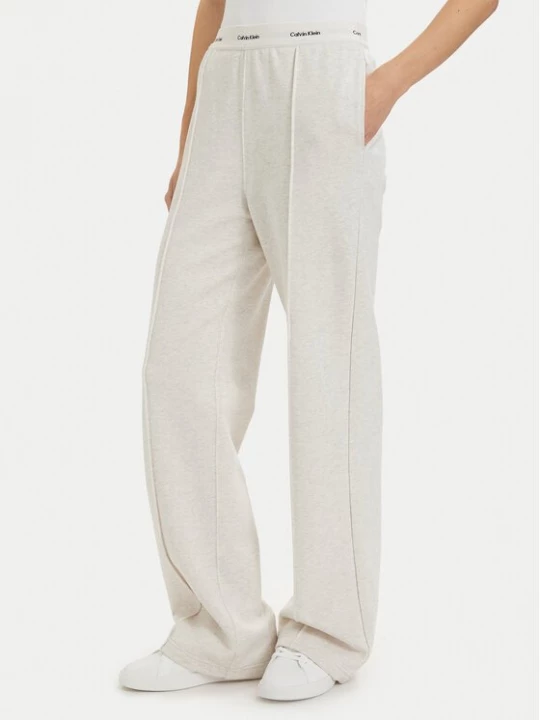 Obrázek produktu Calvin Klein Jeans Teplákové kalhoty LV047G253G Krémová Relaxed Fit