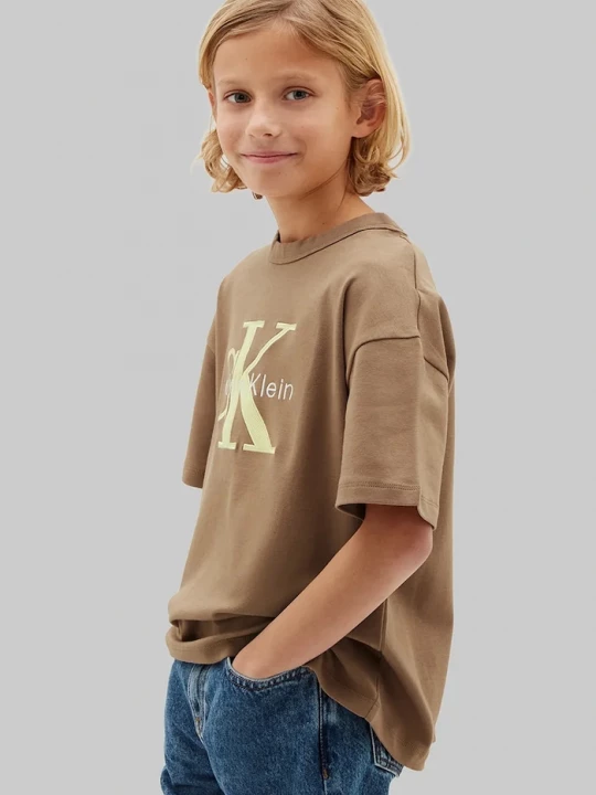 Obrázek produktu Calvin Klein Jeans tričko dětské bavlněné hnědá
