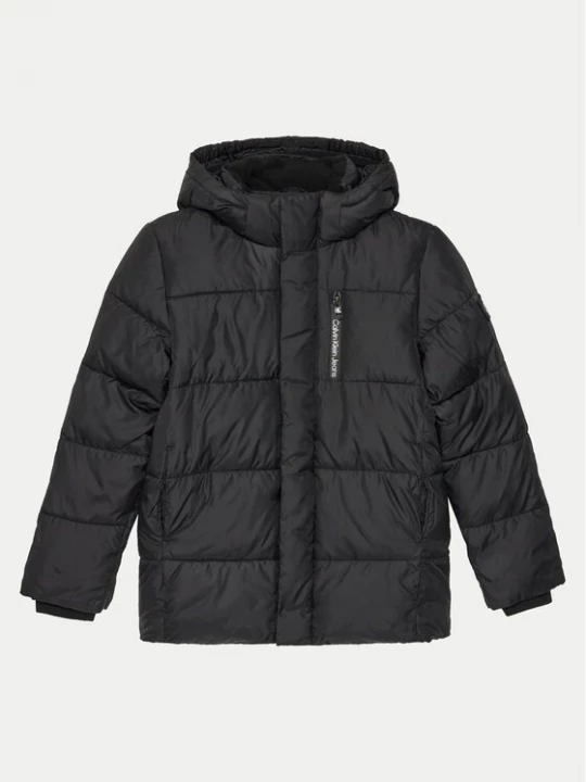 Obrázek produktu Calvin Klein Jeans Zimní bunda Essential IB0IB01276 Černá Regular Fit