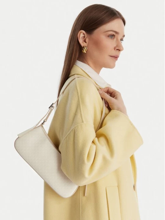 Obrázek produktu Calvin Klein Kabelka Emblem Aop Small Shoulder Bag LV04F3324G Écru Krémová