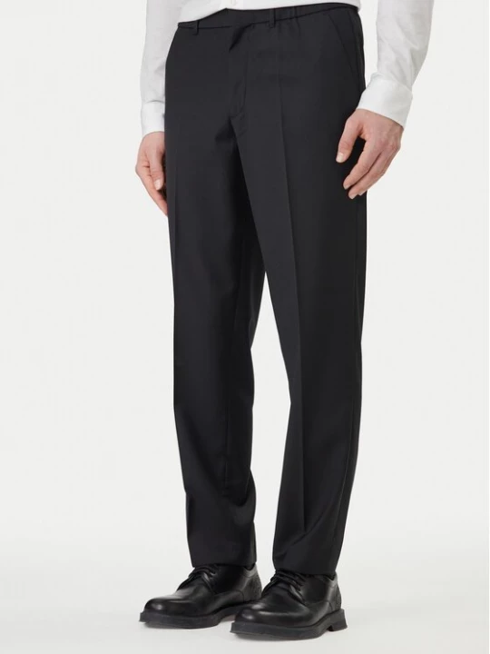 Obrázek produktu Calvin Klein Kalhoty z materiálu LV04LF623G Černá Tapered Fit