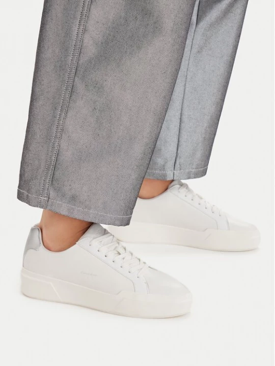 Obrázek produktu Calvin Klein Sneakersy Chunky Cupsole Lace Up Lth Met YW0YW01948 Bílá