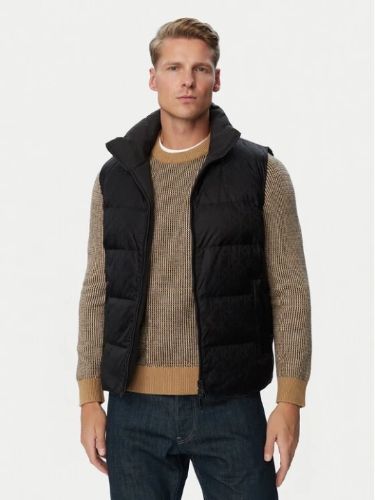 Obrázek produktu Calvin Klein Vatovaná bunda LV04LH525G Černá Classic Fit