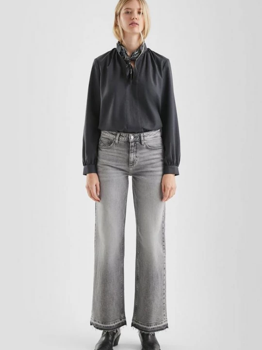 Obrázek produktu Catie jeans / Slim Fit / High Rise / Wide Leg QS šedá