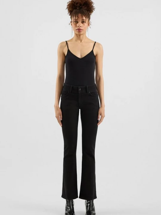 Obrázek produktu Catie jeans / Slim Fit / Mid Rise / Bootcut Leg QS černá