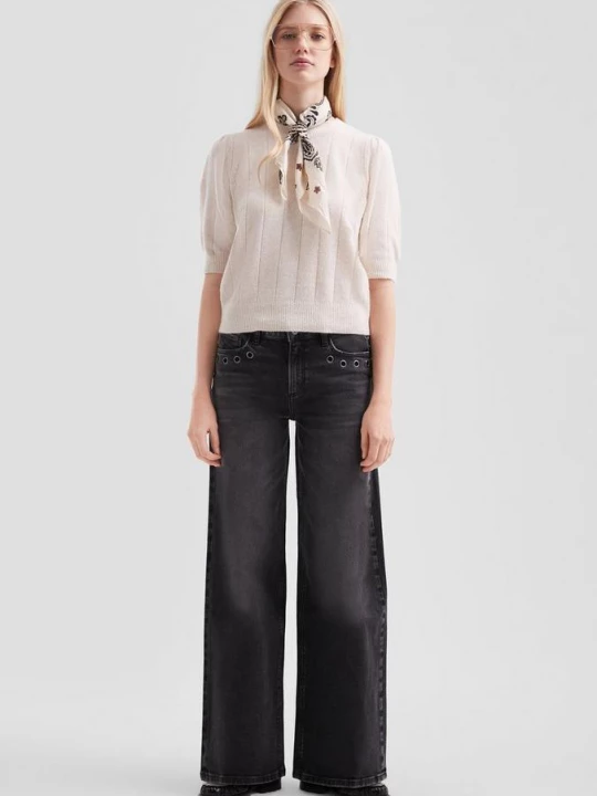 Obrázek produktu Catie jeans / slim fit / vysoký střih / široké nohavice / očka QS šedá
