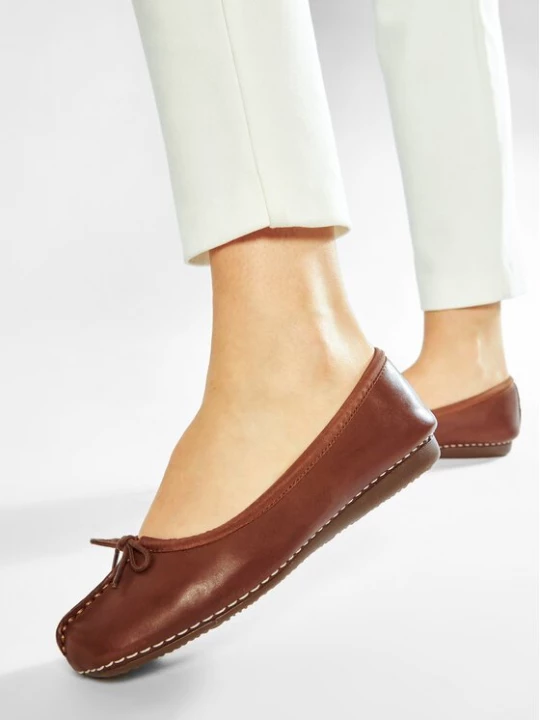 Obrázek produktu Clarks Baleríny Freckle Ice 203529304 Hnědá
