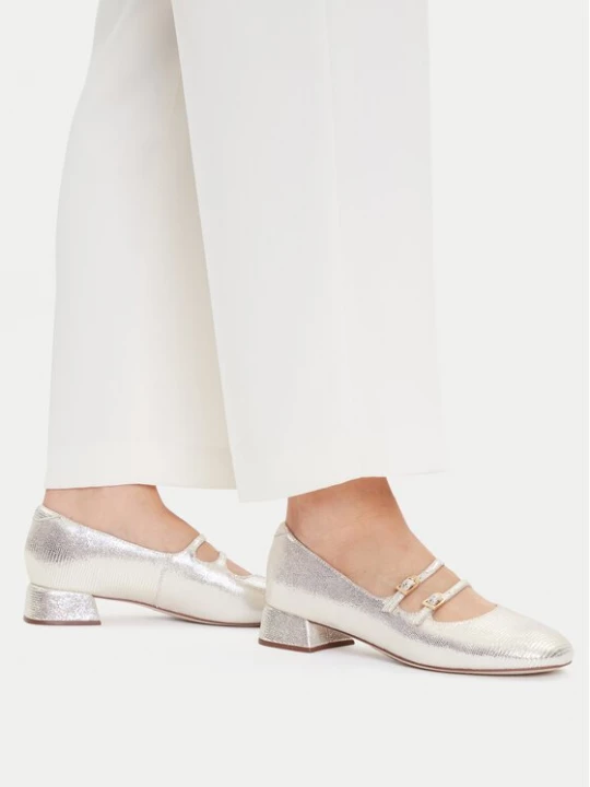 Obrázek produktu Clarks Polobotky Daiss 30 26181312 Zlatá