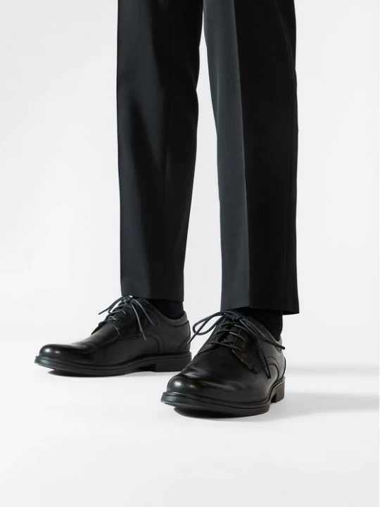 Obrázek produktu Clarks Polobotky Un Aldric Lace 261326777 Černá