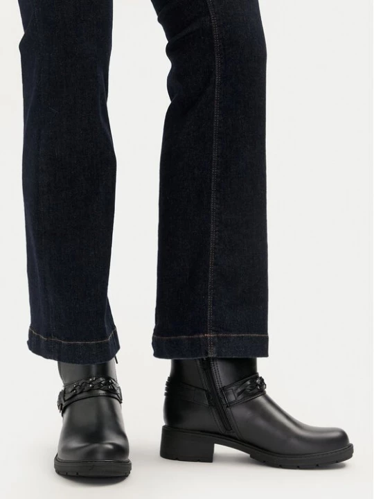 Obrázek produktu Clarks Polokozačky Hearth Kaylie 26179613 Černá
