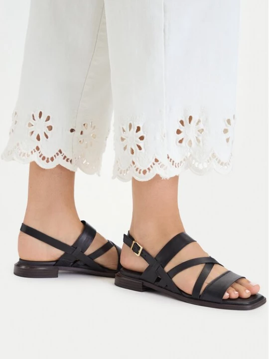 Obrázek produktu Clarks Sandály Ariany Strap 26185800 Černá