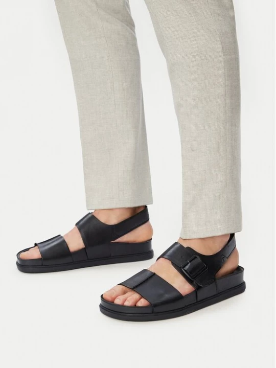 Obrázek produktu Clarks Sandály Torford Strap 26180896 Černá