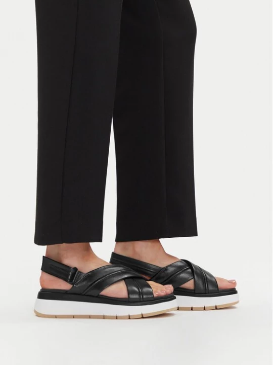 Obrázek produktu Clarks Sandály Tuscan Cross 26182233 Černá