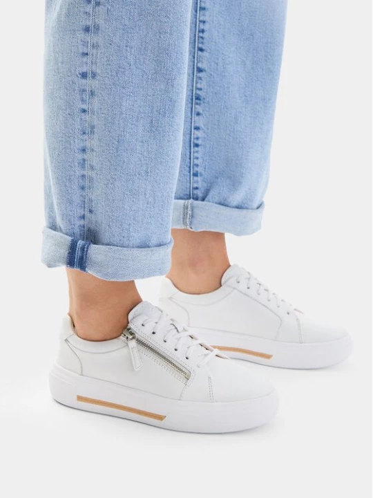 Obrázek produktu Clarks Sneakersy Hollyrose Zip 26185917 Bílá