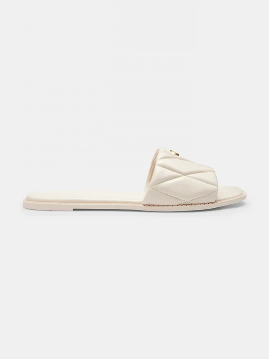 Obrázek produktu Coach pantofle na plochém podpatku dámské kožené Holly Quilted Leather Sandal