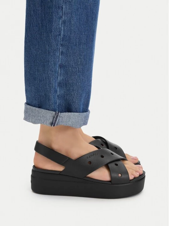Obrázek produktu Crocs Sandály Brooklyn 4U Cross Strap Sandal 212254 Černá
