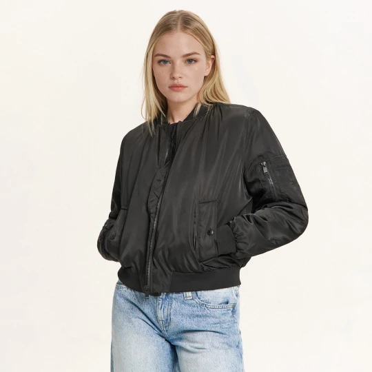 Obrázek produktu Cropp - Bomber - černý
