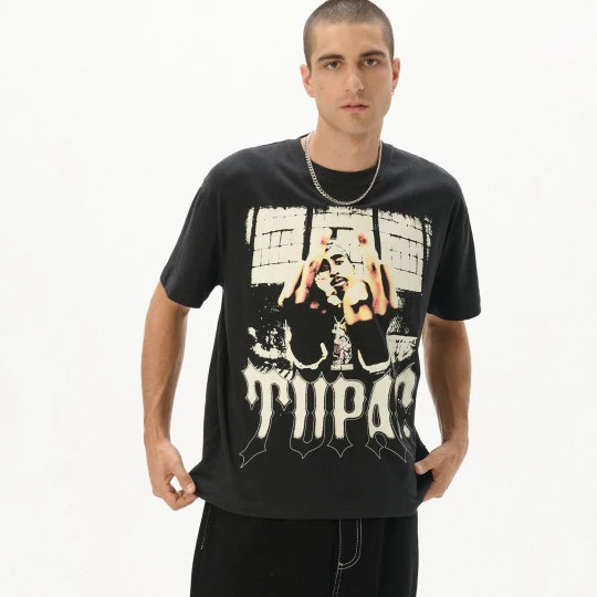 Obrázek produktu Cropp - Černé tričko s potiskem Tupac - černý