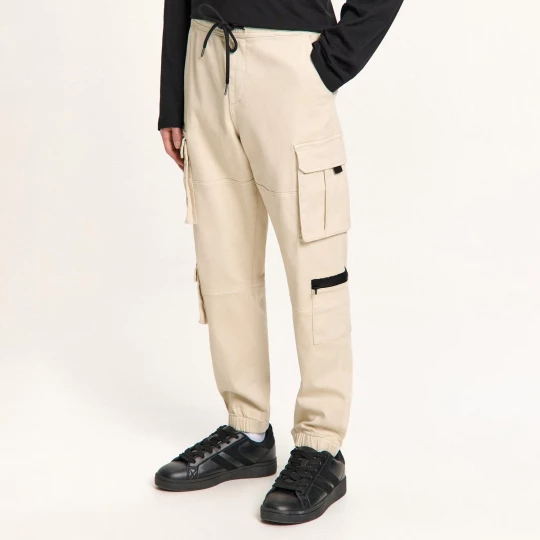 Obrázek produktu Cropp - Kalhoty joggers s cargo kapsami - béžová