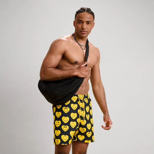 Obrázek produktu Cropp - Koupací šortky s celoplošným potiskem Smiley® World - žlutá
