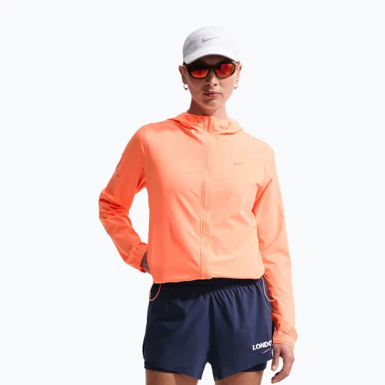 Obrázek produktu Dámská běžecká bunda Nike Swift Repel Packable orange pulse