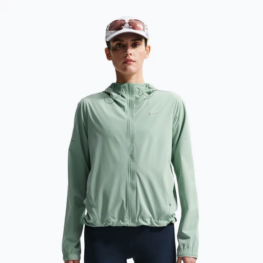 Obrázek produktu Dámská běžecká bunda Nike Swift Repel Packable steam Zelená