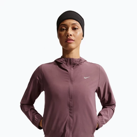 Obrázek produktu Dámská běžecká bunda Nike Swift Repel Packable tattoo Hnědá