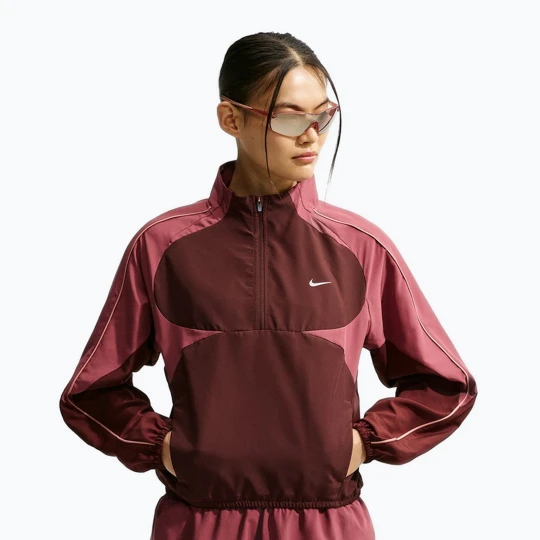 Obrázek produktu Dámská běžecká bunda Nike Tempo mystic dates / pink smoke / rust pink / peony vínová