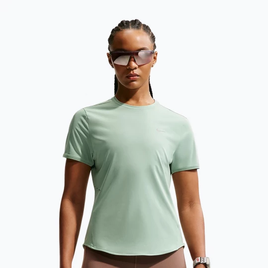 Obrázek produktu Dámské běžecké tričko Nike Swift Dri-Fit steam Zelená