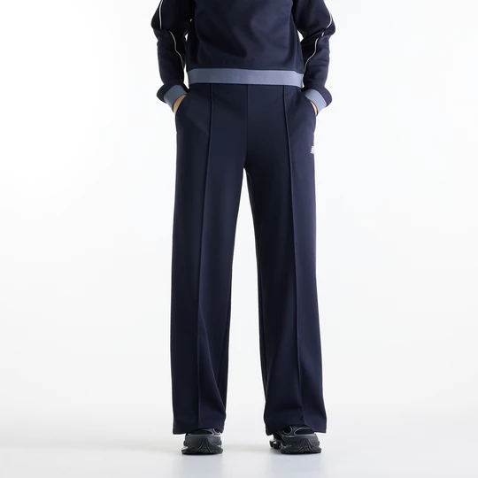 Obrázek produktu Dámské kalhoty New Balance WB6233SEDNT – tmavomodrá