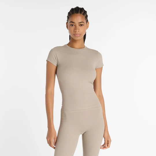 Obrázek produktu Dámské tričko New Balance WT53125ADS – béžové