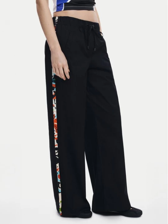 Obrázek produktu Desigual Kalhoty z materiálu Paisley 25SWPW19 Černá Regular Fit