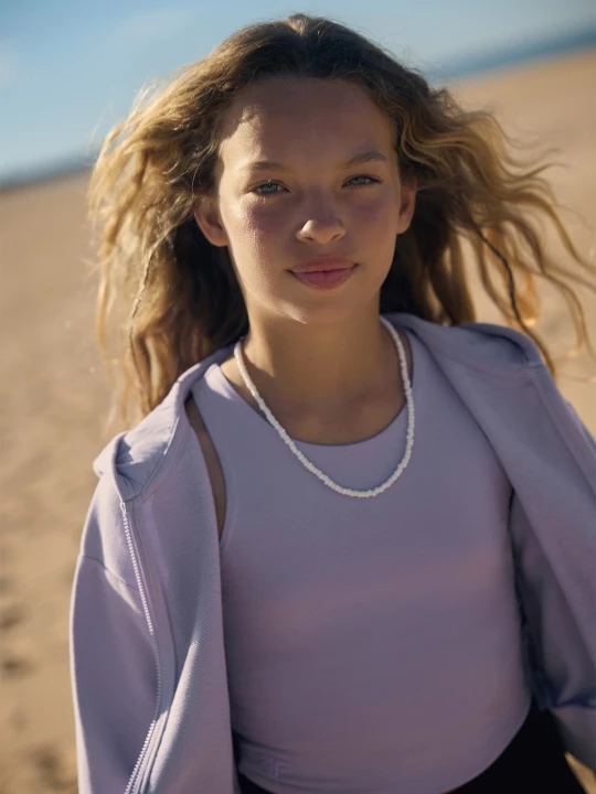 Obrázek produktu Dívčí slim crop top hladký - fialový 4F