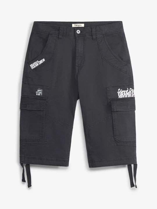 Obrázek produktu Długie bermudy z kieszeniami cargo, regular fit BonPrix czarny