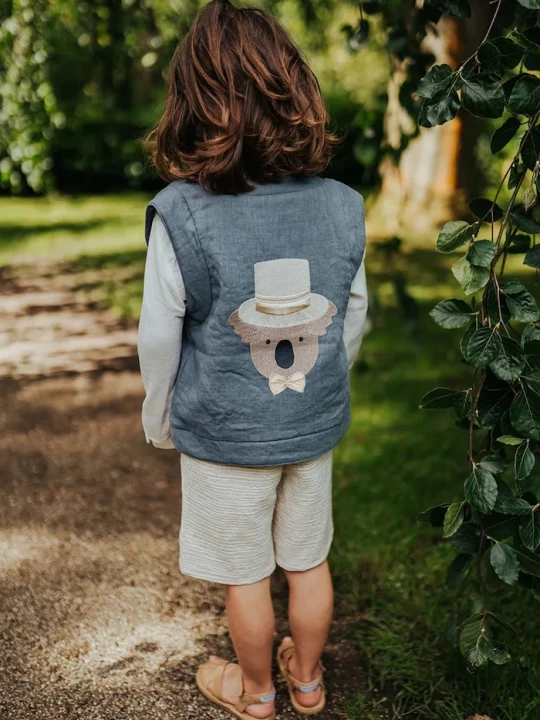 Obrázek produktu Donsje Dětská lněná vesta Donsje Larsel Linen Gilet Groom modrá