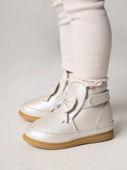 Obrázek produktu Donsje Kojenecké kožené boty Cemilla Shoes béžová