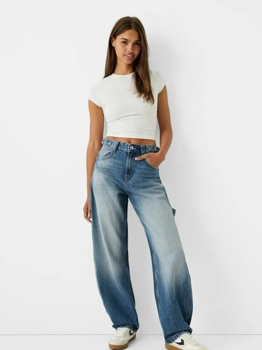 Obrázek produktu Džíny Relaxed Fit Bershka světlemodrý denim