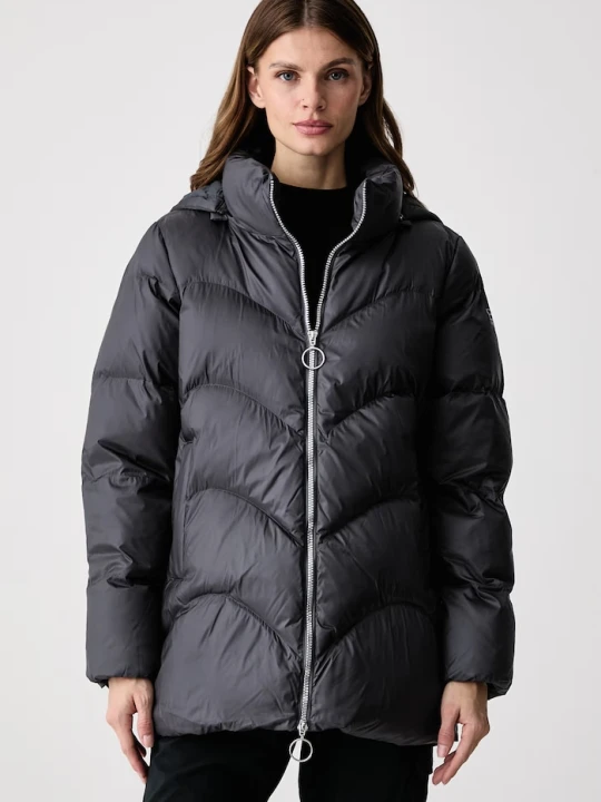 Obrázek produktu EA7 Emporio Armani prošívaná bunda dámská