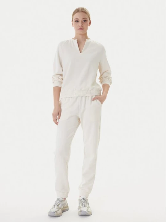 Obrázek produktu EA7 Emporio Armani Tepláková souprava 7W000976 AF12501 U0004 Écru Regular Fit Krémová