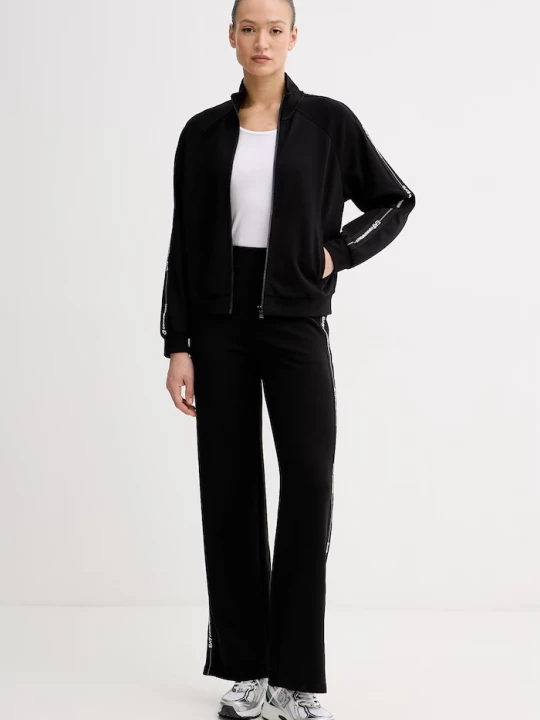 Obrázek produktu EA7 Emporio Armani teplákový set dámský s bavlnou černá