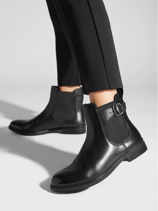 Obrázek produktu ECCO Polokozačky Dress Classic 15 20981301001 Černá