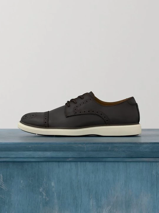 Obrázek produktu Elegantní šněrovací boty Pier One By Zalando hnědá