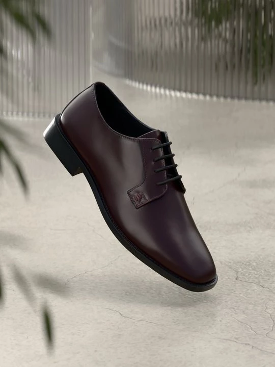 Obrázek produktu Elegantní šněrovací boty Zign bordeaux