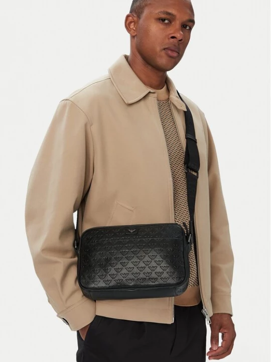 Obrázek produktu Emporio Armani Brašna EM001682 AF14774 UC001 Černá