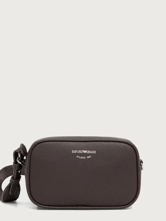 Obrázek produktu Emporio Armani crossbody kabelka dámská z imitace kůže hnědá