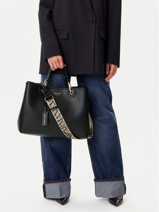 Obrázek produktu Emporio Armani Kabelka EW000360 AF12103 MC032 Černá