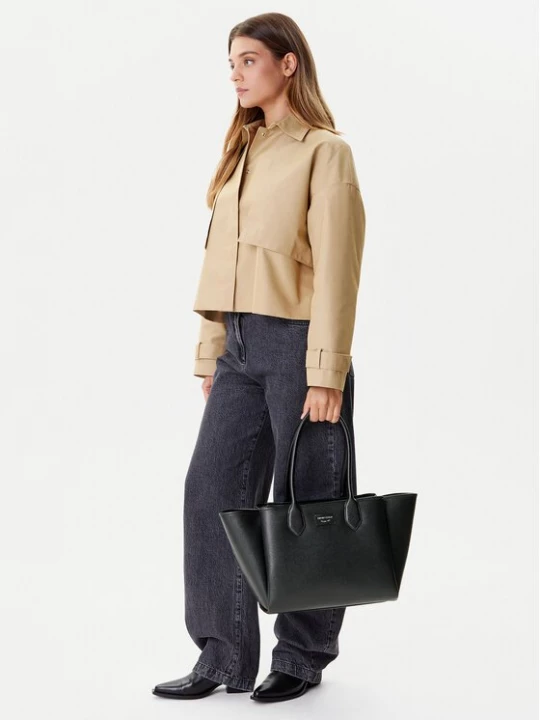 Obrázek produktu Emporio Armani Kabelka EW002330 AF17799 MC149 Černá