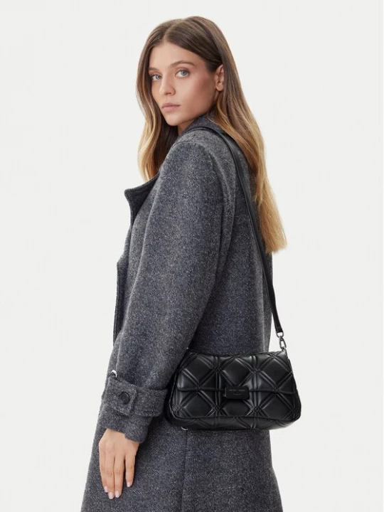 Obrázek produktu Emporio Armani Kabelka EW002644 AF18575 UC001 Černá