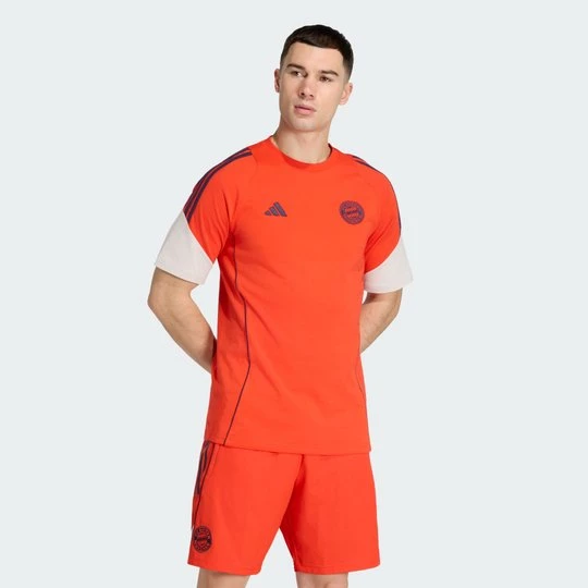 Obrázek produktu FC Bayern Tiro 24 Sweat T-Shirt Adidas Hi-Res Red