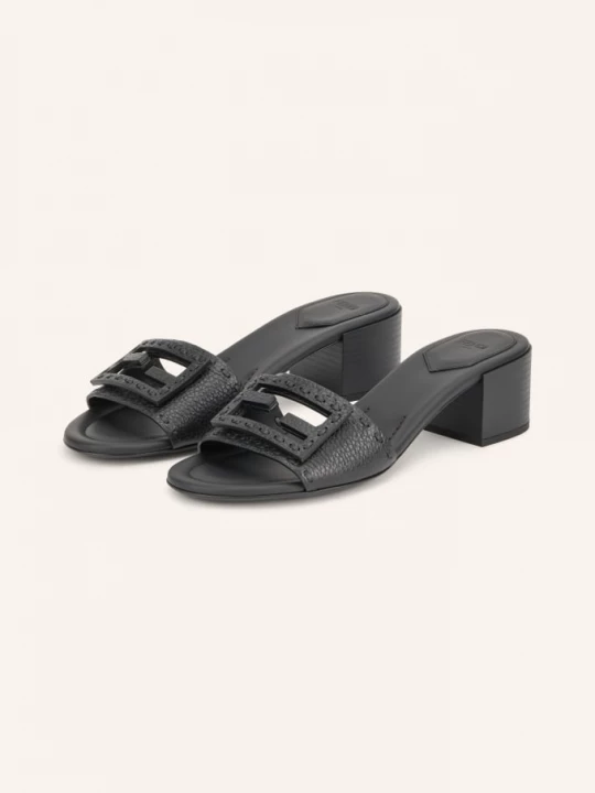 Obrázek produktu Fendi Pantofle S Výřezy černá
